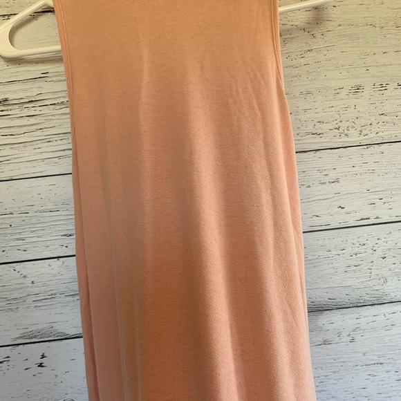 Sleeveless pink dress👗 - Picture 3 of 3